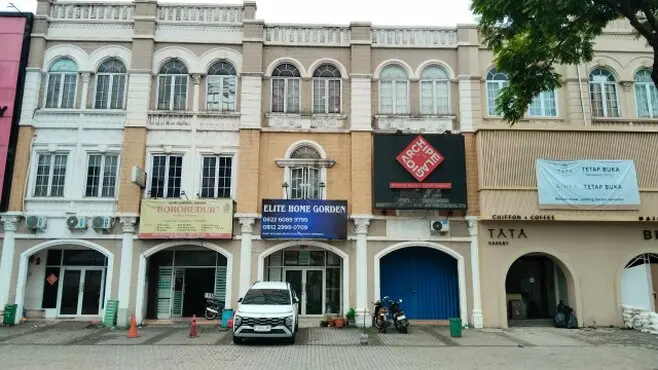 Menyajikan berbagai macam hordeng